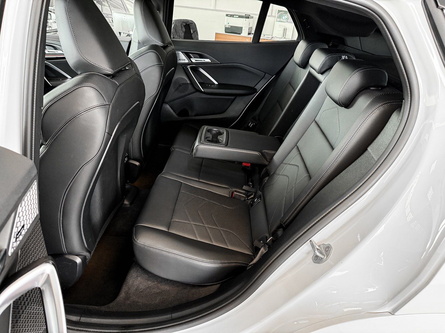 BMW X2 xDrive20d M-SPORT + HUD + ACC+ PA+ + DA+ AHK