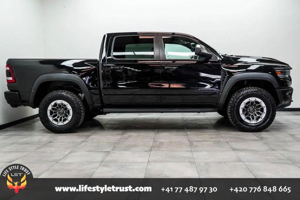 Dodge RAM 1500 TRX 6.2LV8 LEVEL 2 - HUD - € 73.500 T1