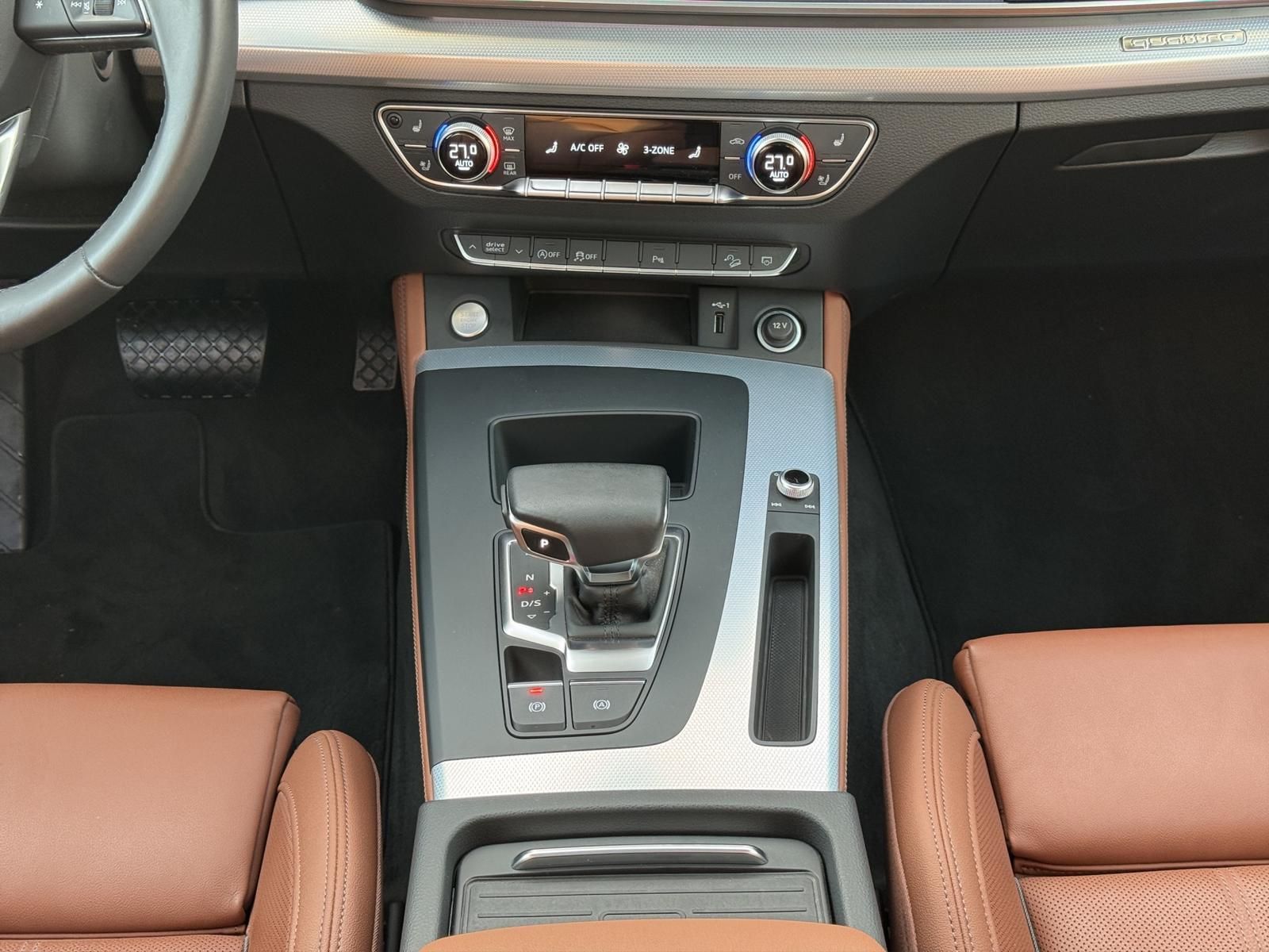 Audi Q5 S-LINE 2.0 40 TDI QUATTRO*ST.HZG*MATRIX*PANO*