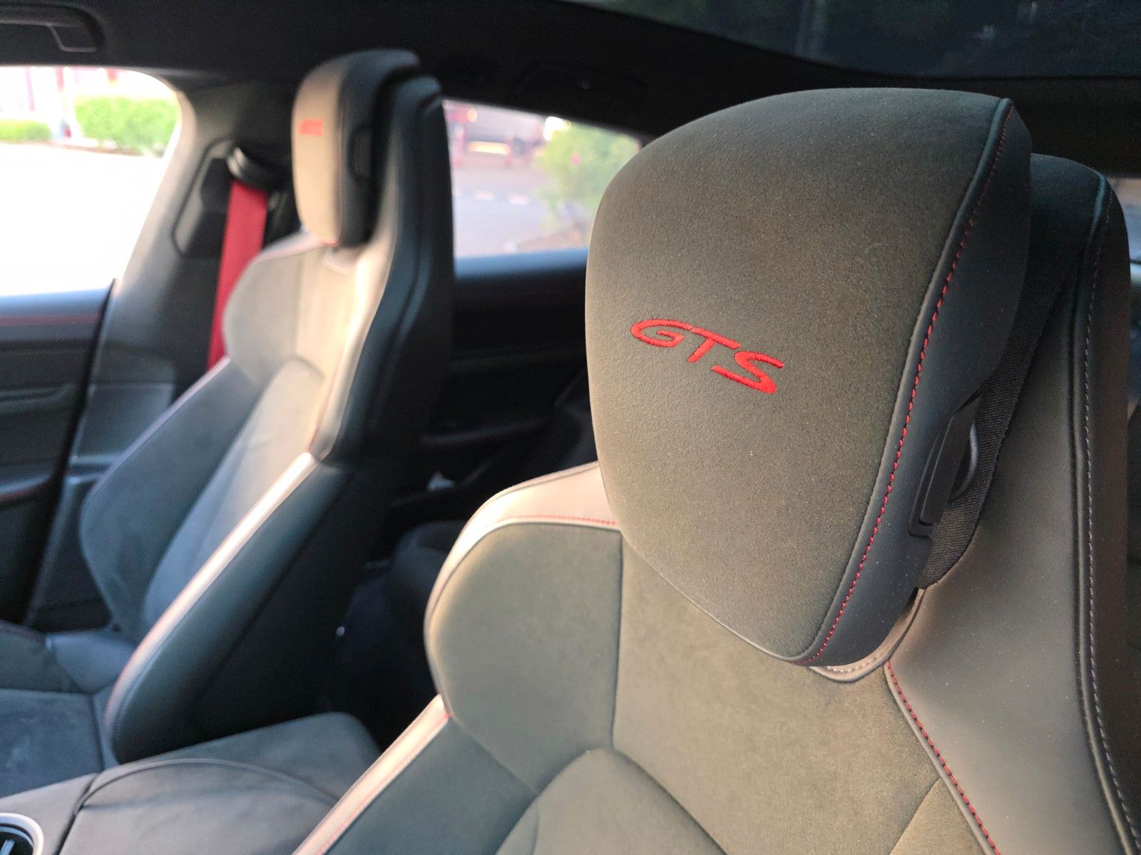 Porsche Taycan Sport Turismo GTS HA-Lenkung/Bose/InnoDri