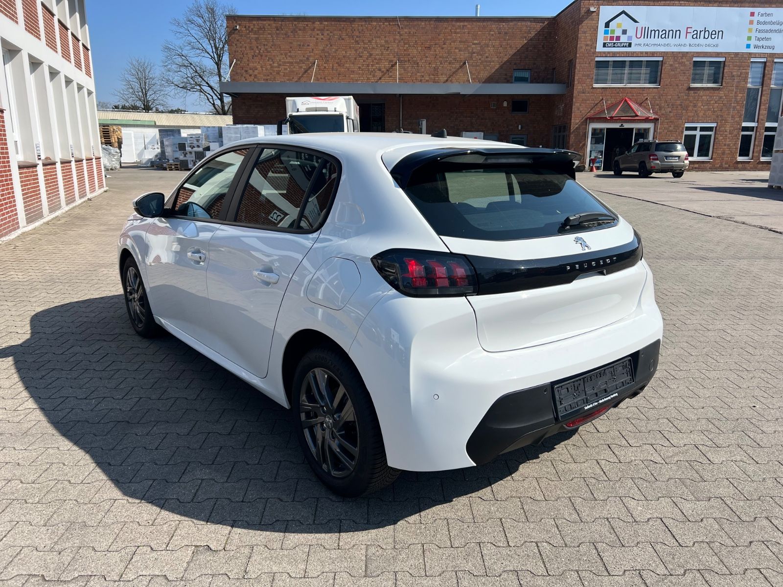 Peugeot 208 Active Pack - Samsaru's Car Outlet