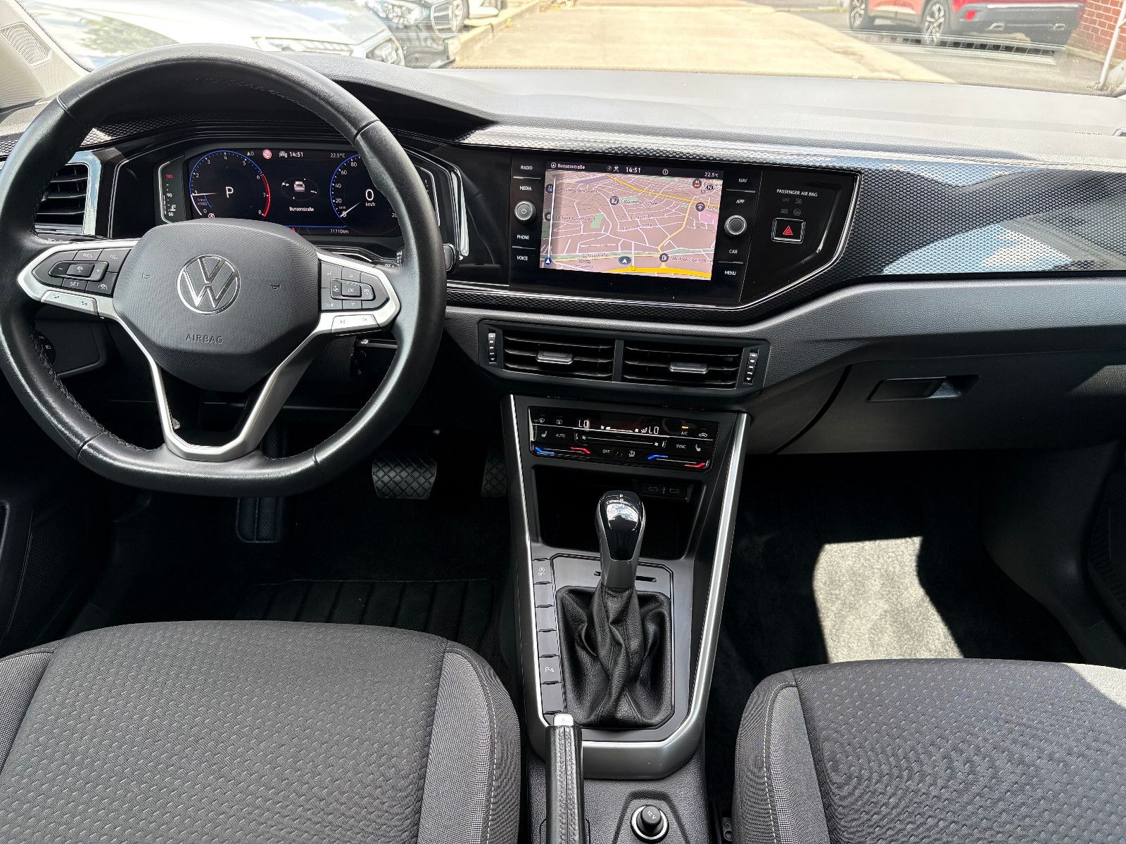 Volkswagen Taigo 1.0 TSI DSG IQ DRIVE Life - Samsaru's Car Outlet