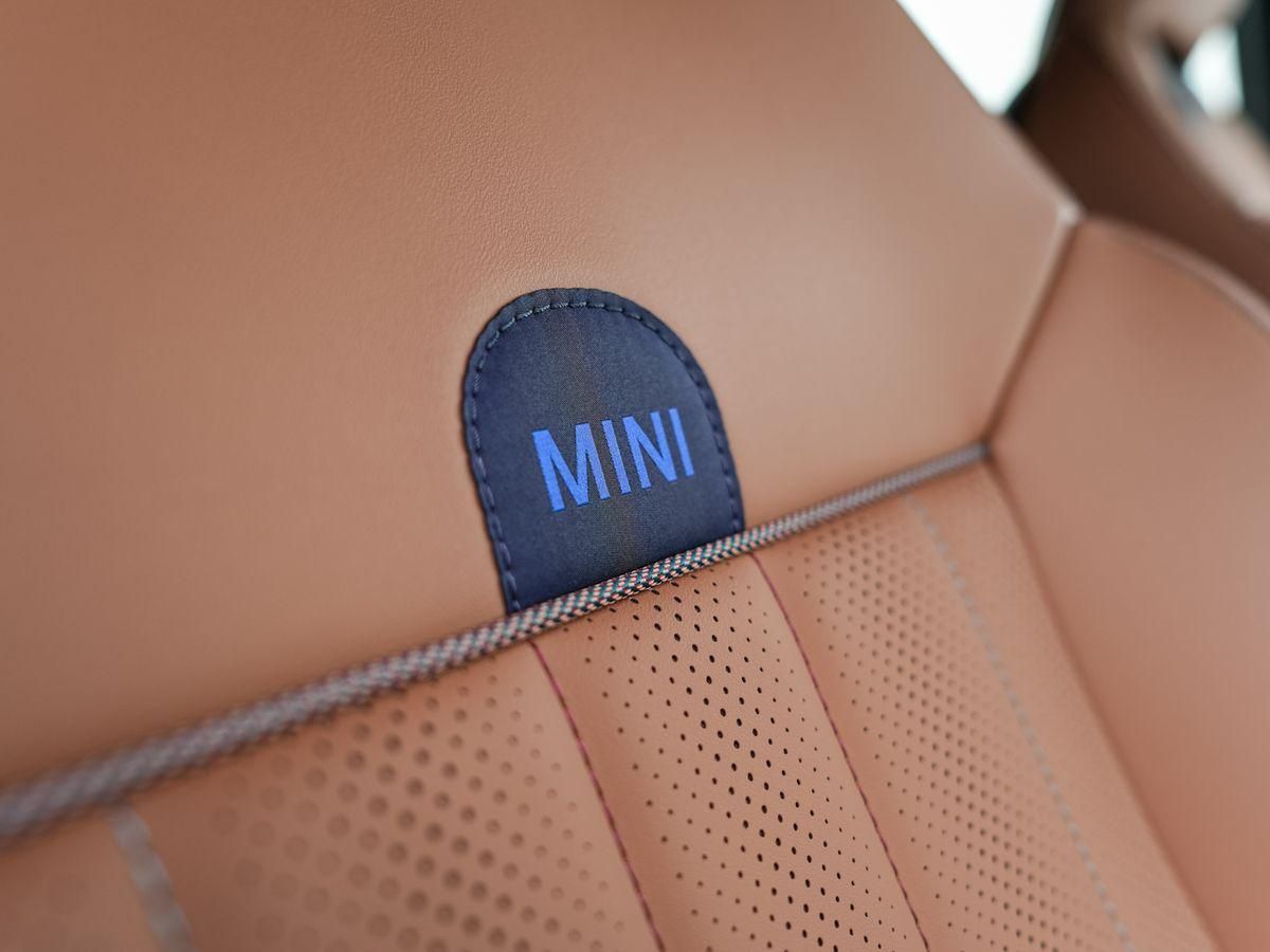 MINI Countryman C Favoured-T Paket XL - Samsaru's Car Outlet