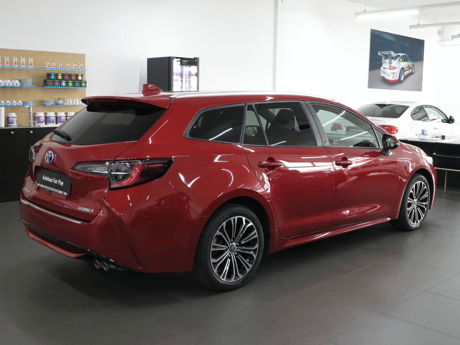 Toyota Corolla Tour Sports Hybrid - Samsaru's Car Outlet