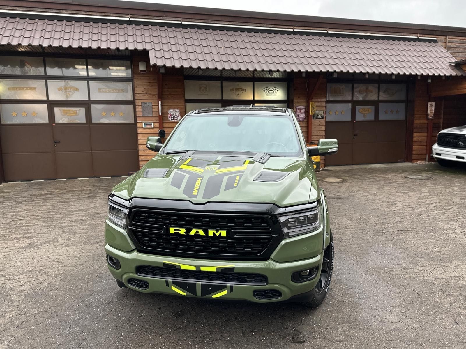 Dodge 5.7 V8*LPG*LIFT*BÜGEL*OFFROAD*AHK*NAVI*GARANTIE
