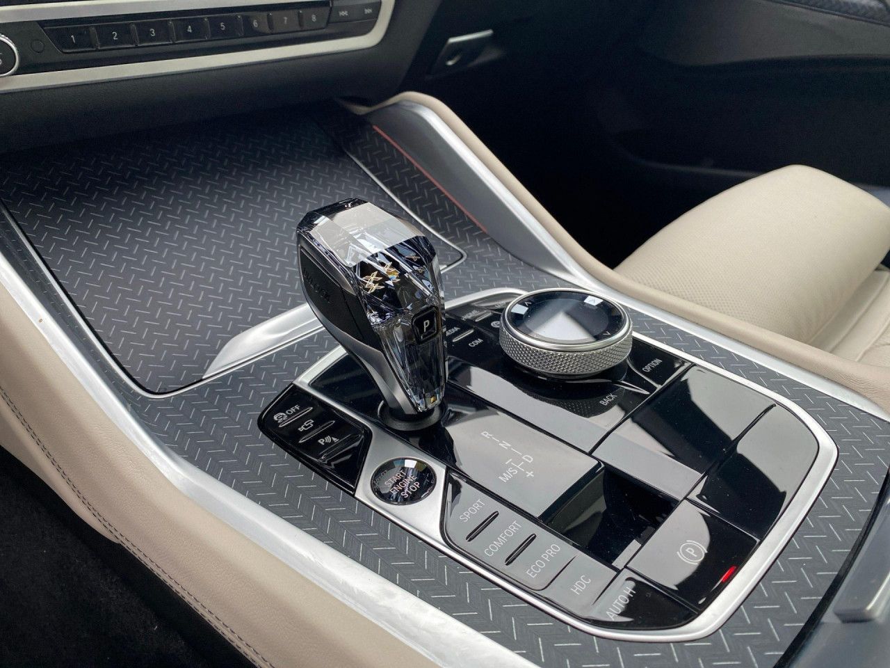 BMW X6 xDr.40d M Sport 22" Skylounge AHK H/K PA+ HUD