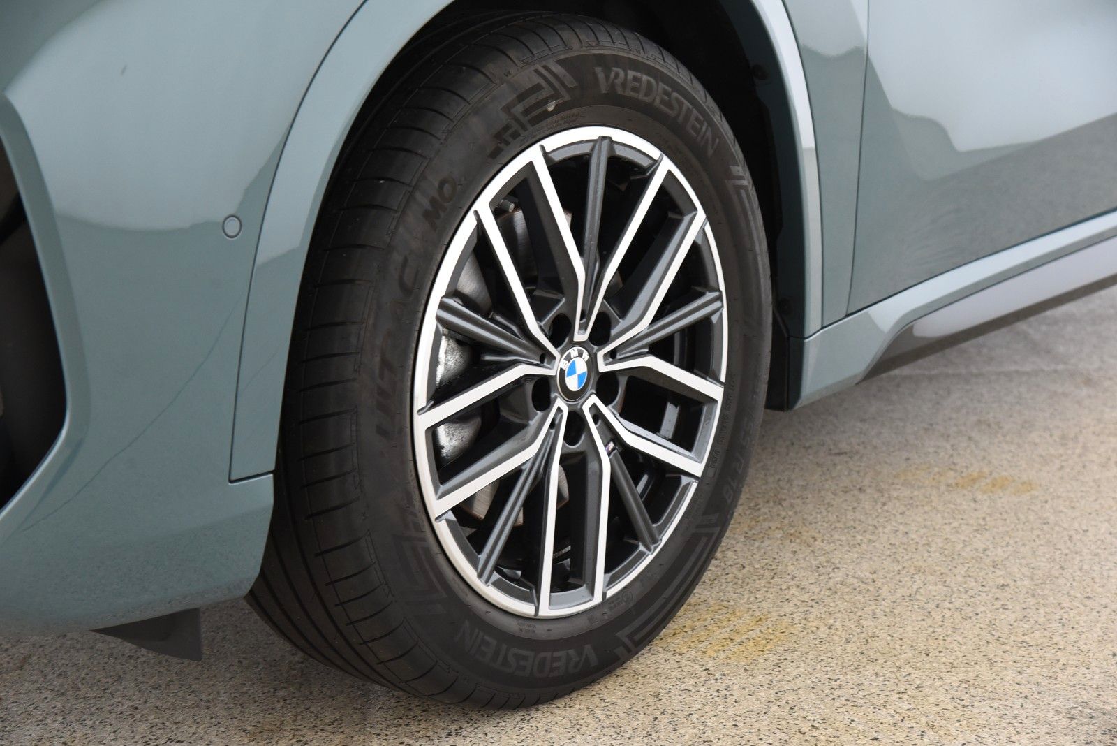 BMW X1 xDrive23d M Sportpaket - Samsaru's Car Outlet