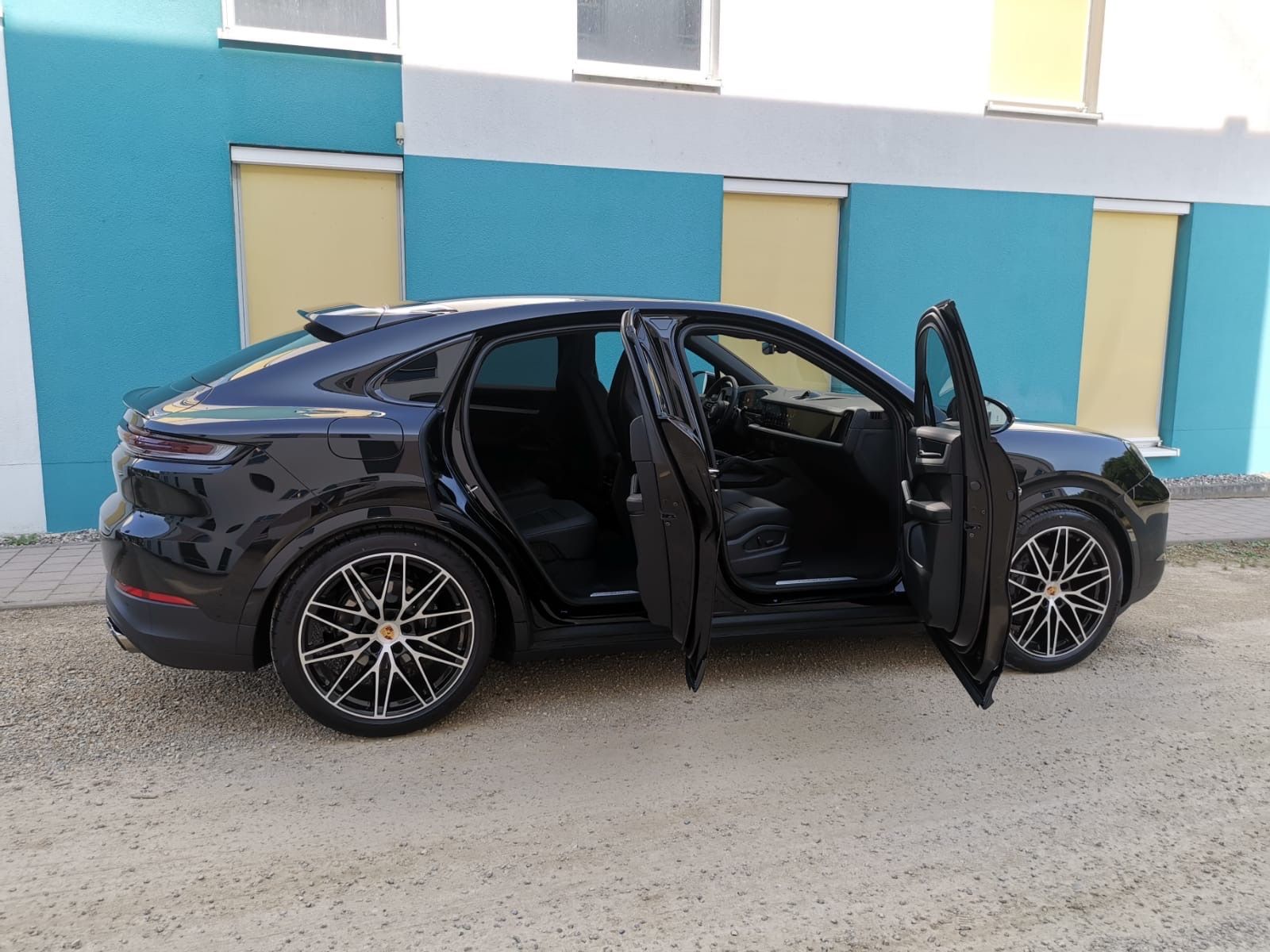 Porsche Cayenne COUPE V6*ACC*22*HEAD*LUFT*BOSE*3xDI*VOLL