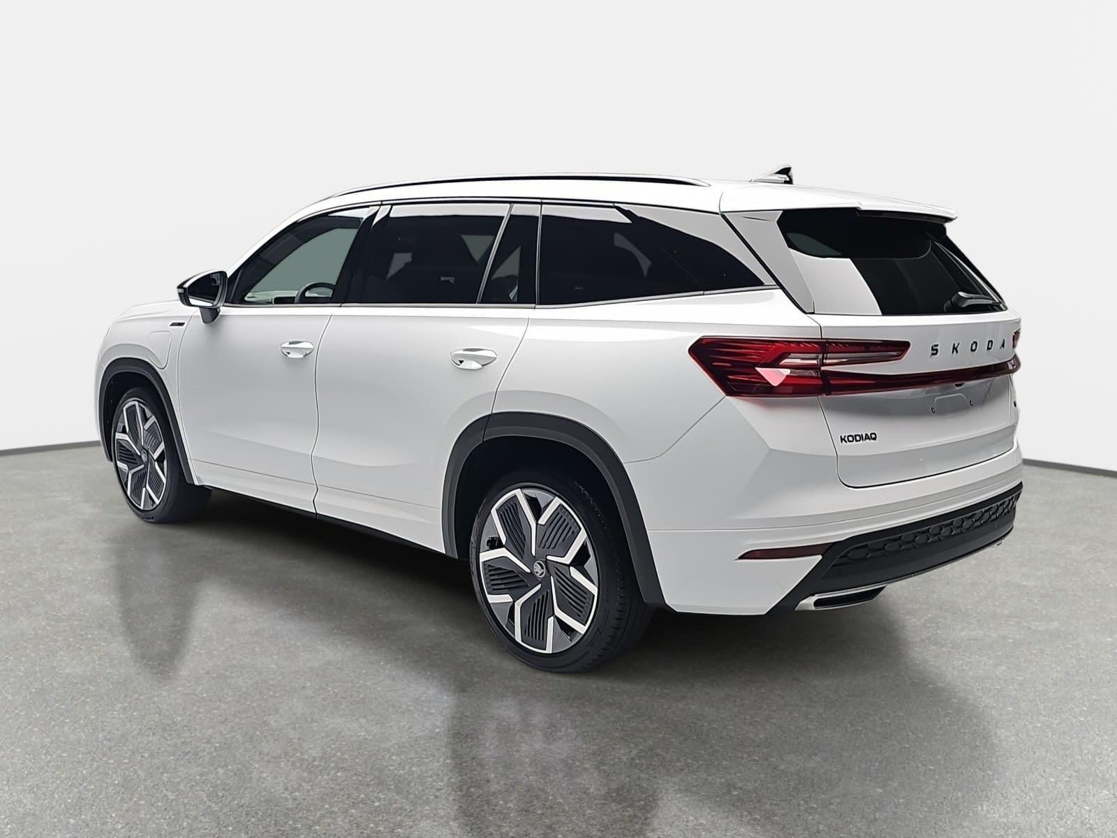 Skoda KODIAQ 1.5 TSI DSG IV PHEV SPORTLINE AHK PANO LM