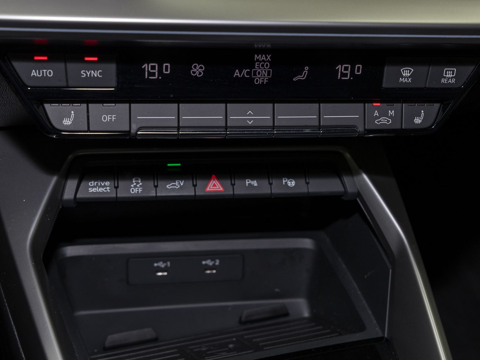 Audi A3 Sportback 45 TFSIe 2x S LINE - Samsaru's Car Outlet