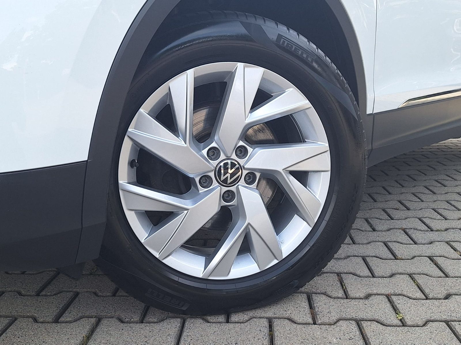 Volkswagen Tiguan 2.0 TDI United DSG - Samsaru's Car Outlet