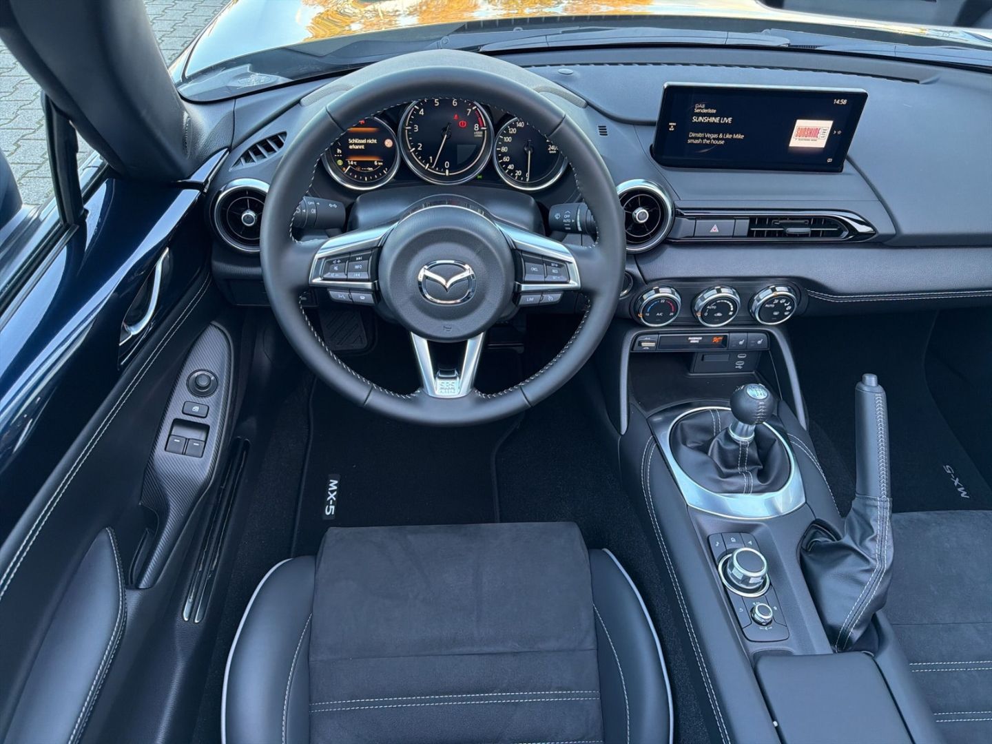 Mazda MX-5 Homura SKY-G.132 El. Verdeck Navi Bose LED