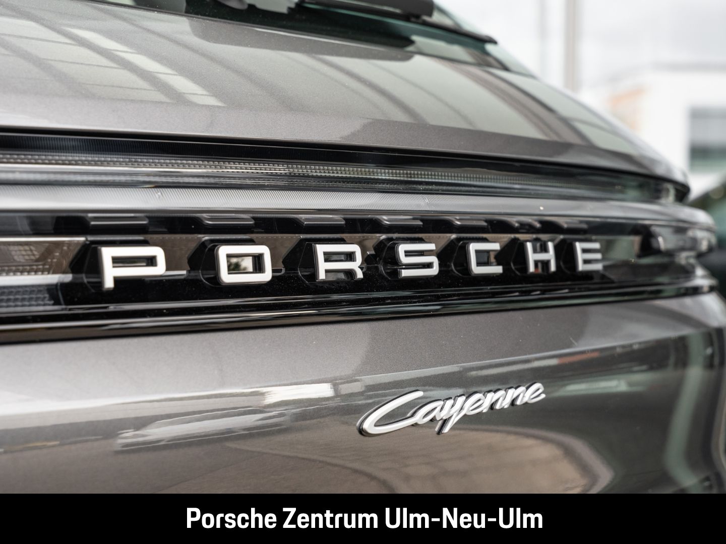 Porsche Cayenne Hinterachslenkung InnoDrive Head-Up