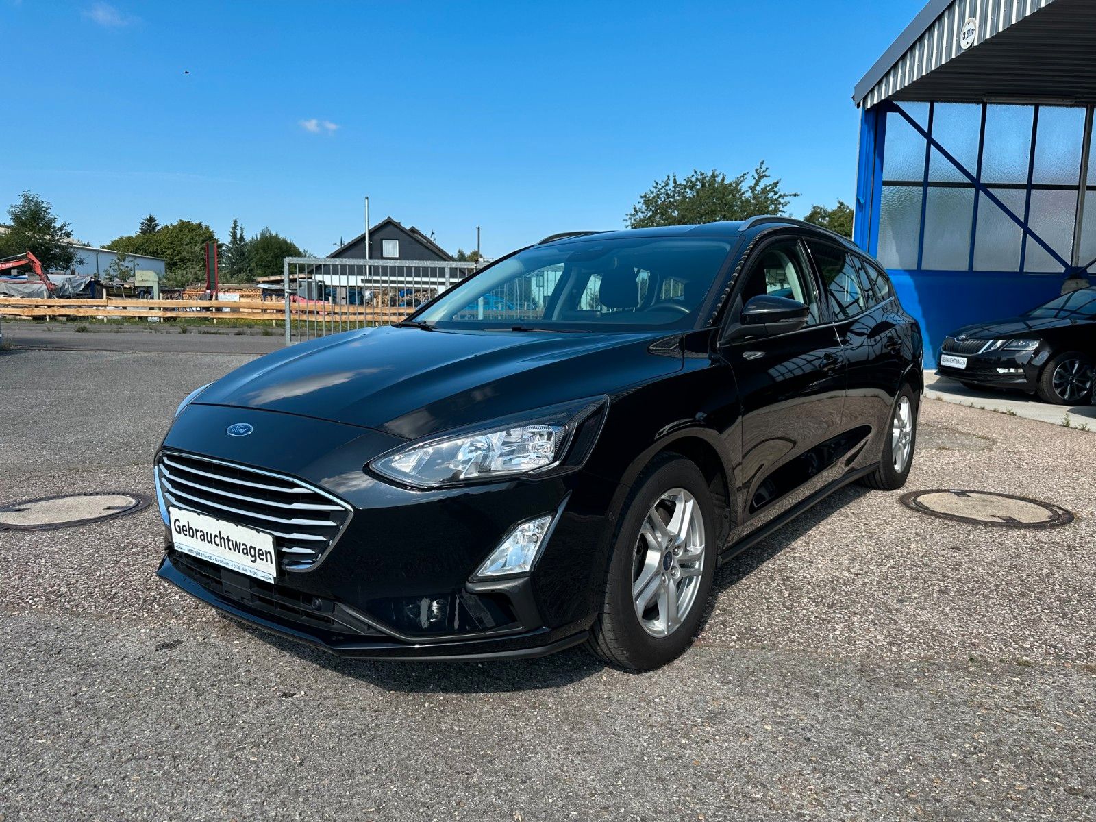 Ford Focus Turnier Cool & Connect - Samsaru's Car Outlet
