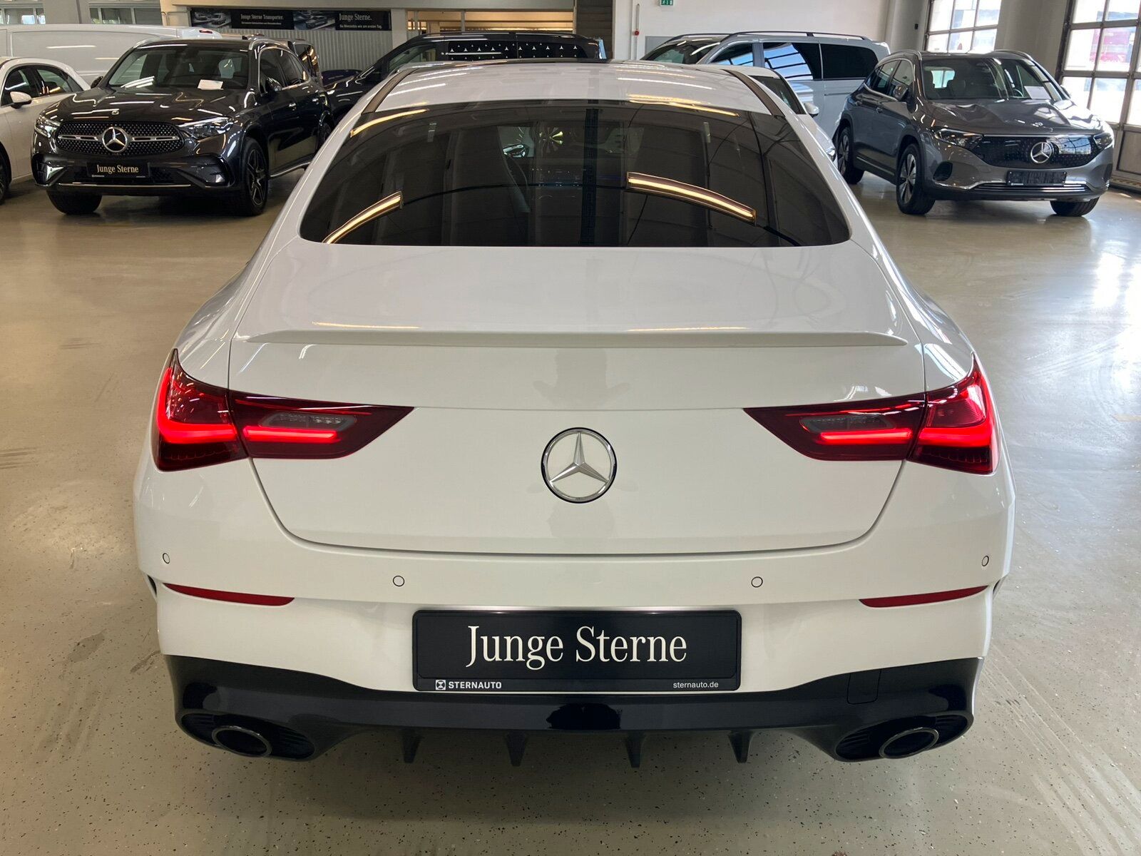 Mercedes-Benz CLA 35 AMG Coupe - Samsaru's Car Outlet