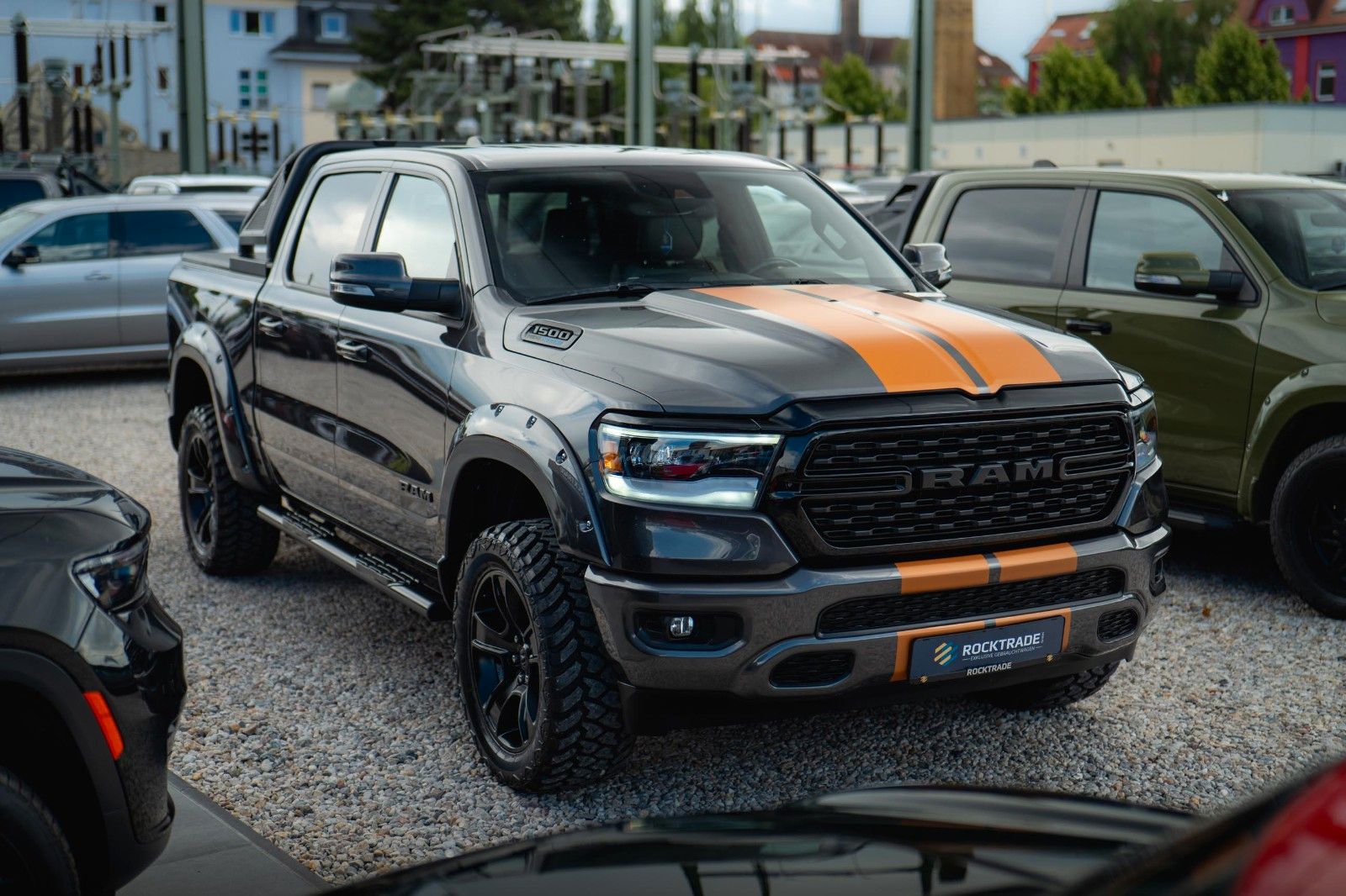 Dodge RAM 5.7 V8 HEMI 4x4 OFFROAD Night-Paket *LED*19%