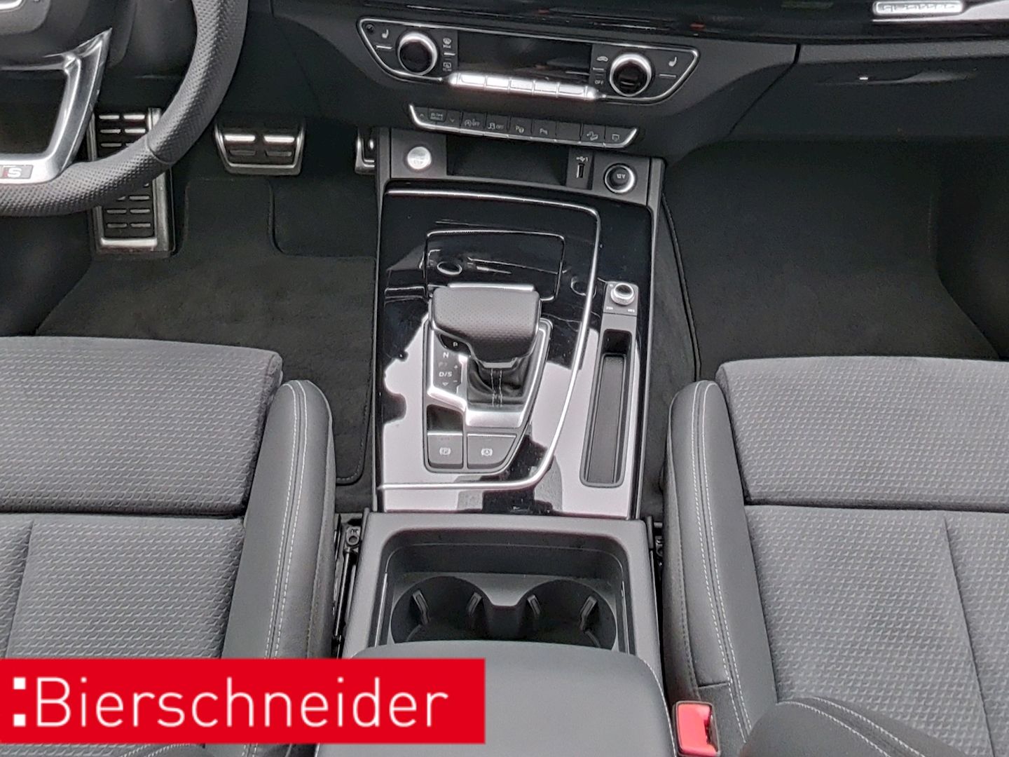 Audi Q5 Sportback 40 TDI s tronic qu. 2x s-line AHK M