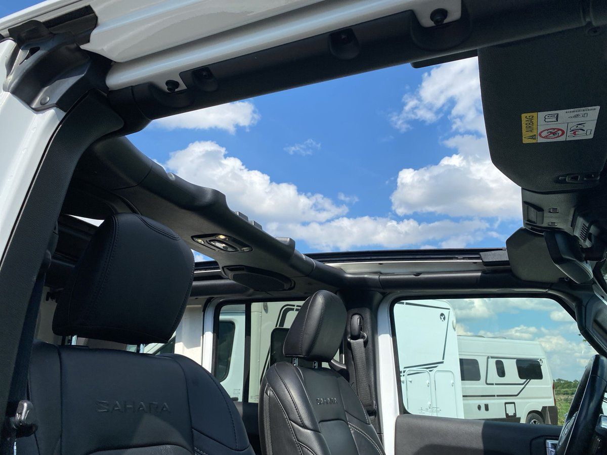 Jeep Wrangler UNLIMITED SAHARA SKY ONE KAMERA+NAVI