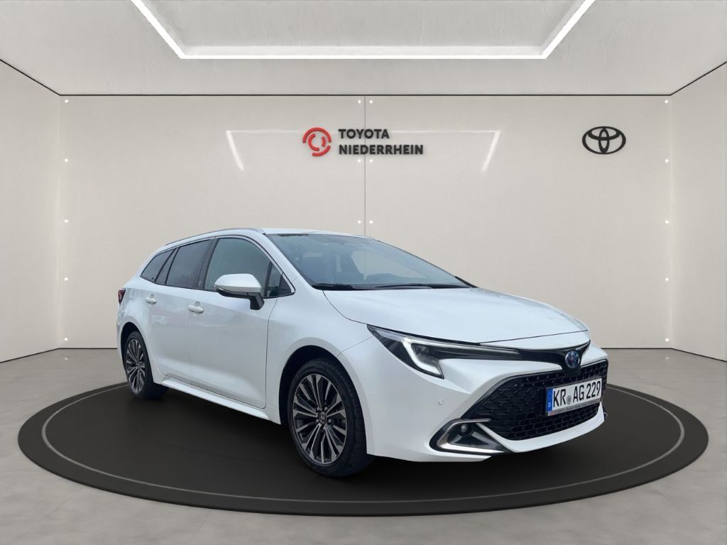 Toyota Corolla 2.0 Hybrid Touring Sports - Samsaru's Car Outlet