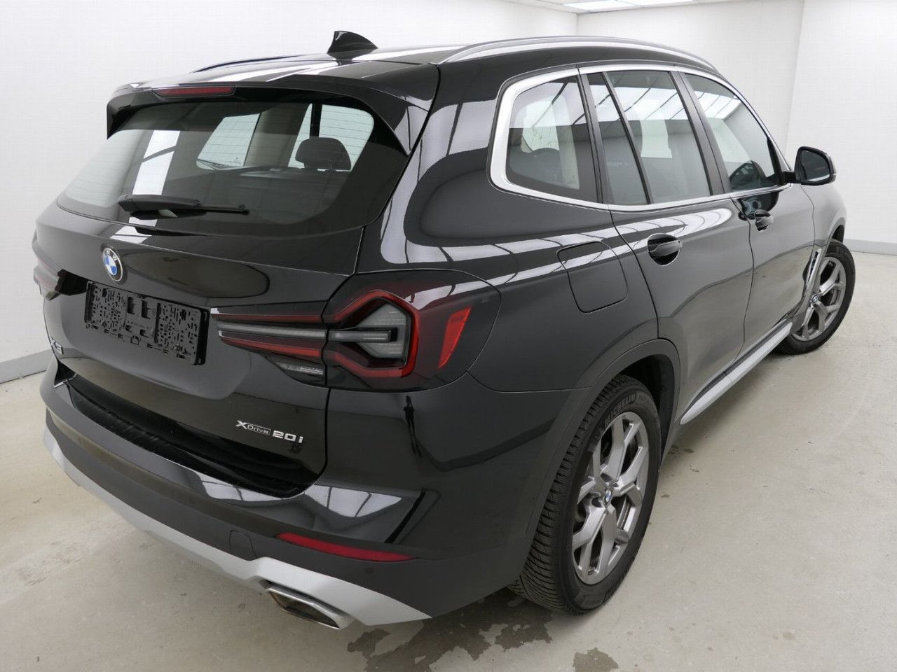 BMW X3 xDrive20i St+Go - Samsaru's Car Outlet