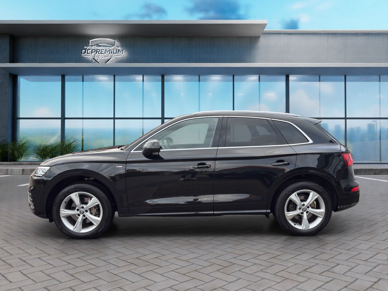 Audi Q5 40 TDI quattro S- Line Sport Hybrid - Samsaru's Car Outlet