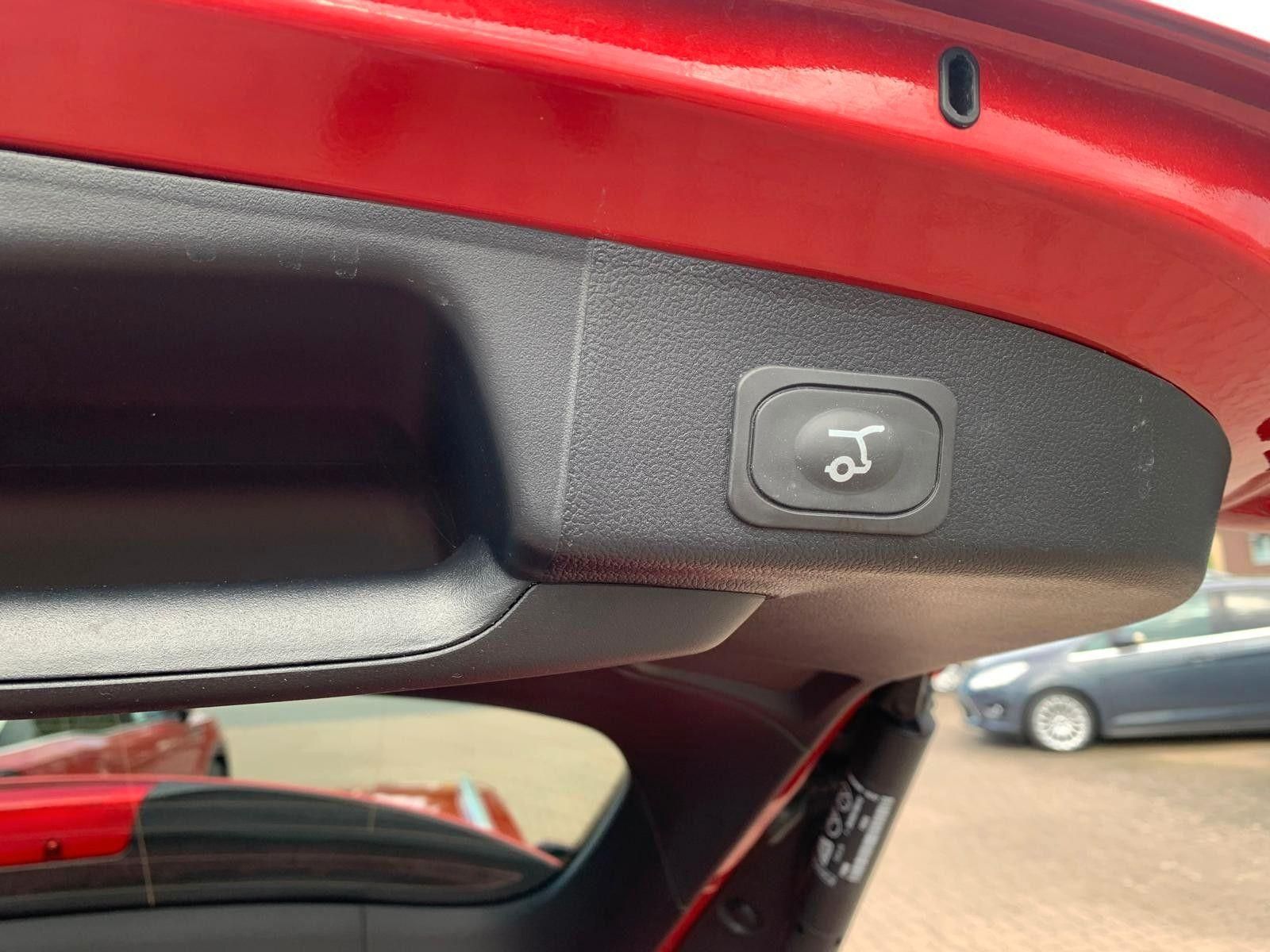 Ford Focus Turnier Titanium MHEV ACC Kamera