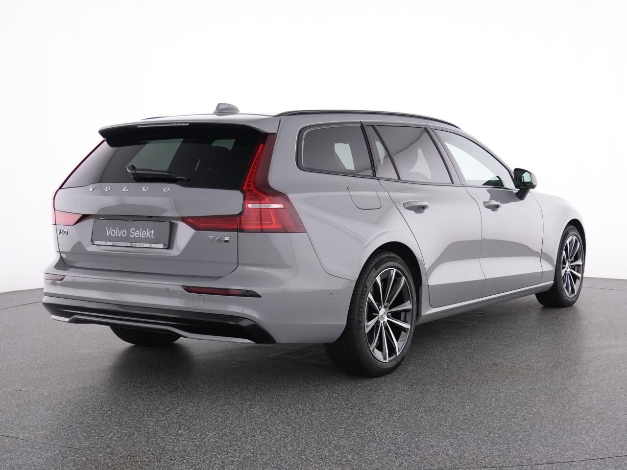 Volvo V60 T6 Recharge AWD PlusDark+AHK+360°+STANDHZ+LM