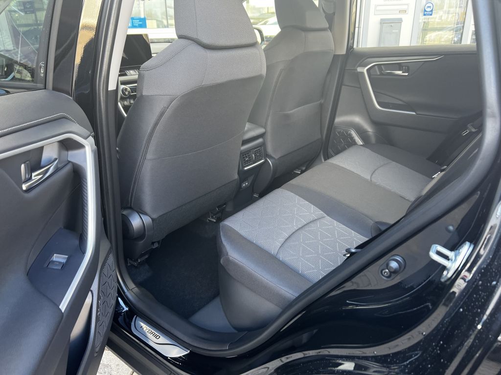 Toyota RAV 4 2.5 4x2 Hybrid Teamplayer mit Technik Pake