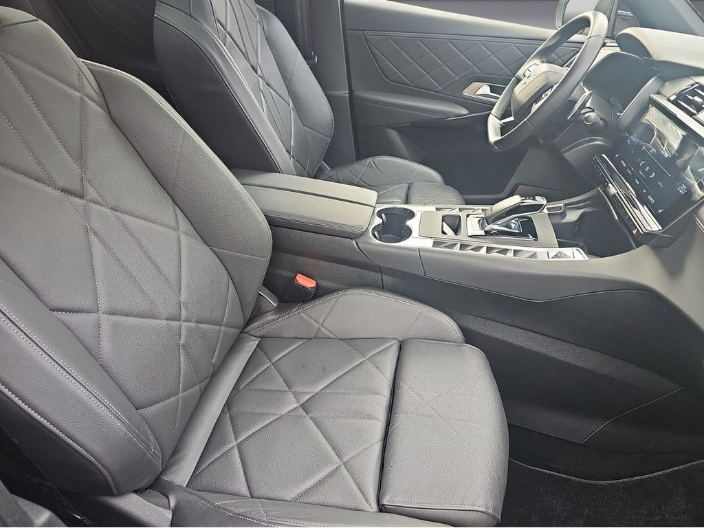 DS Automobiles DS 7 Crossback PT 180 Rivoli + FOCAL/GSD/LEDER