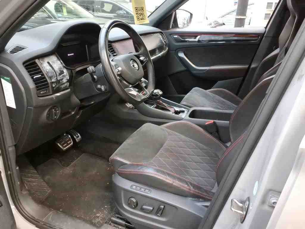 Skoda Kodiaq RS 4x4 2.0 TDI "LED/Pano/360°/AHK/ACC"