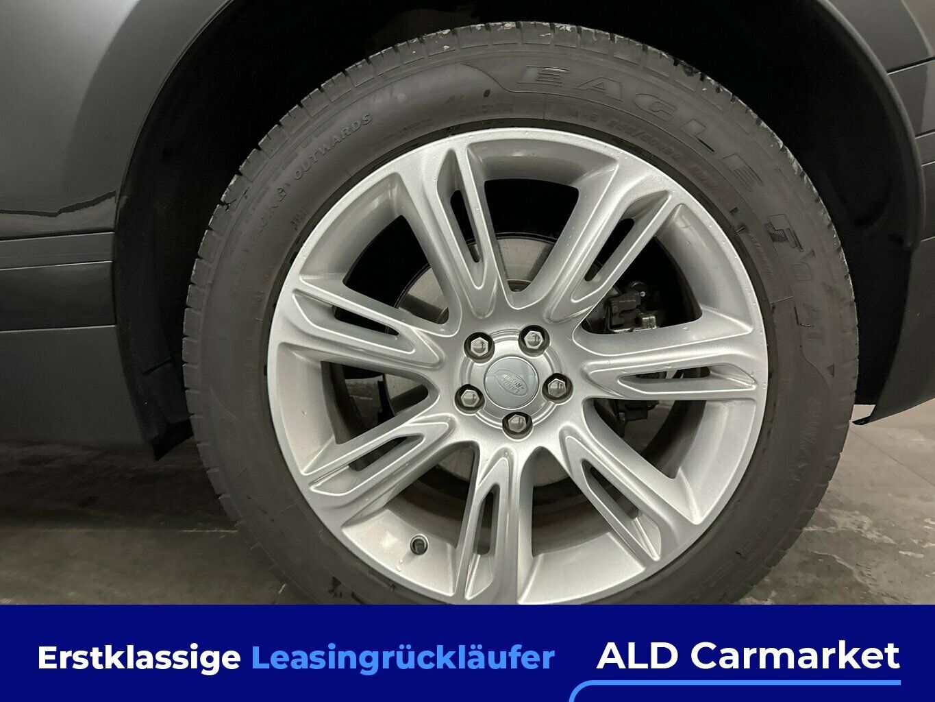 Range Rover Velar P400e - Samsaru's Car Outlet