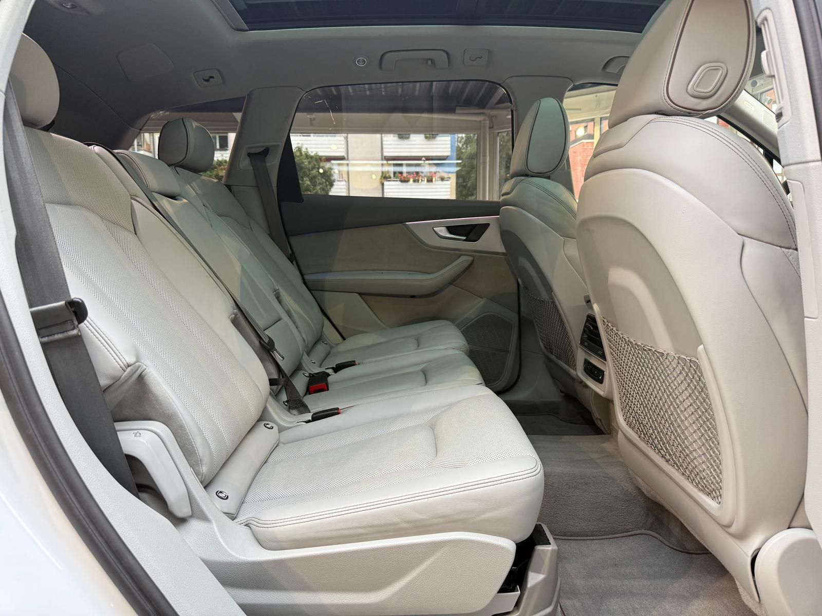 Audi Q7 55 TFSI e Q.*Pano*HuD*KeylessGO*Martrix*B&O