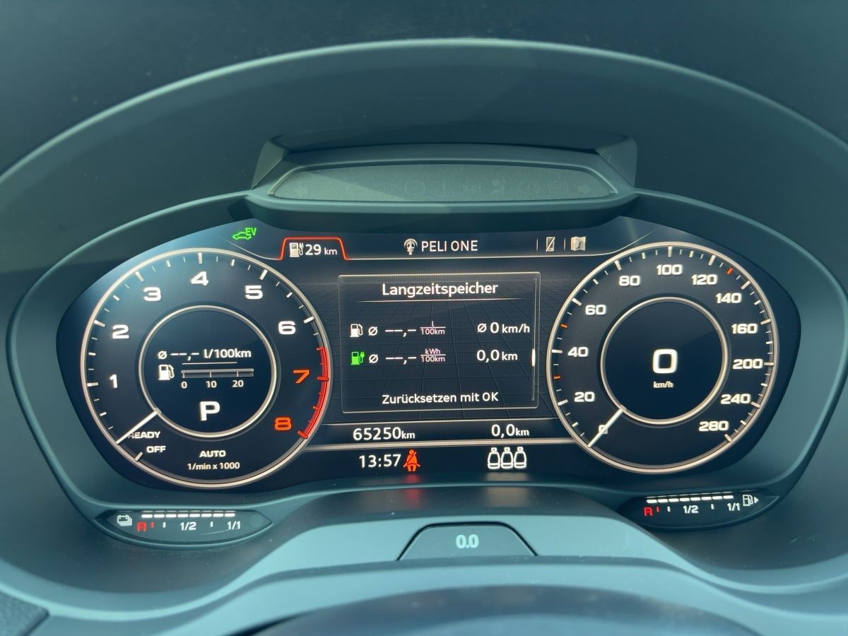 Audi A3 Sportback 40 e-tron sport - Samsaru's Car Outlet