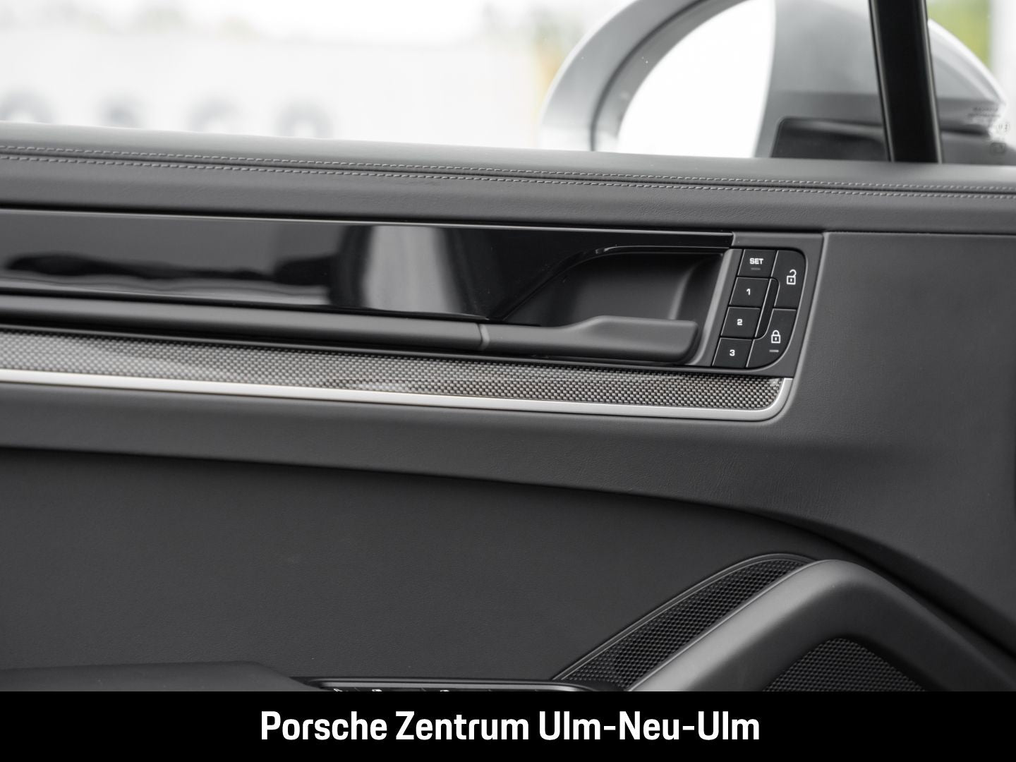 Porsche Cayenne E-Hybrid BOSE Sportabgas Luftfederung