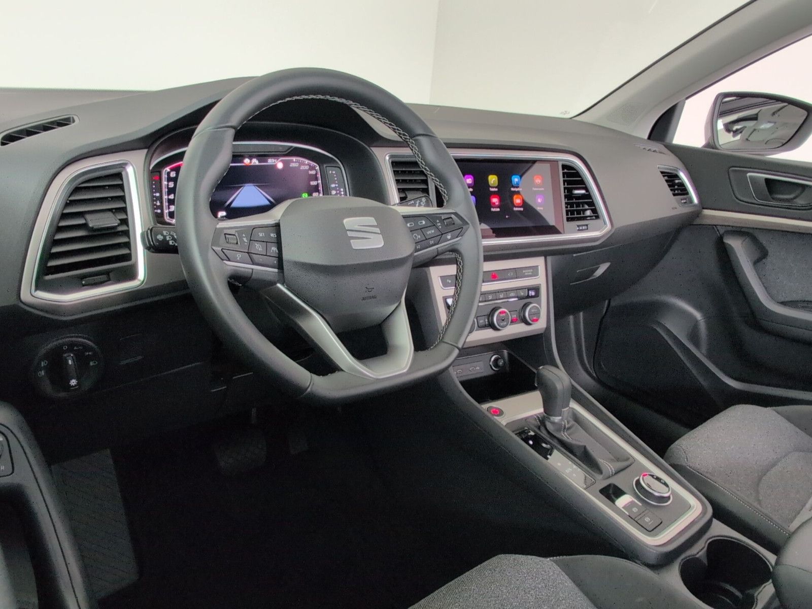 Seat Ateca 1.5 TSI DSG XPERIENCE Pa.:XL AHK-schw Navi