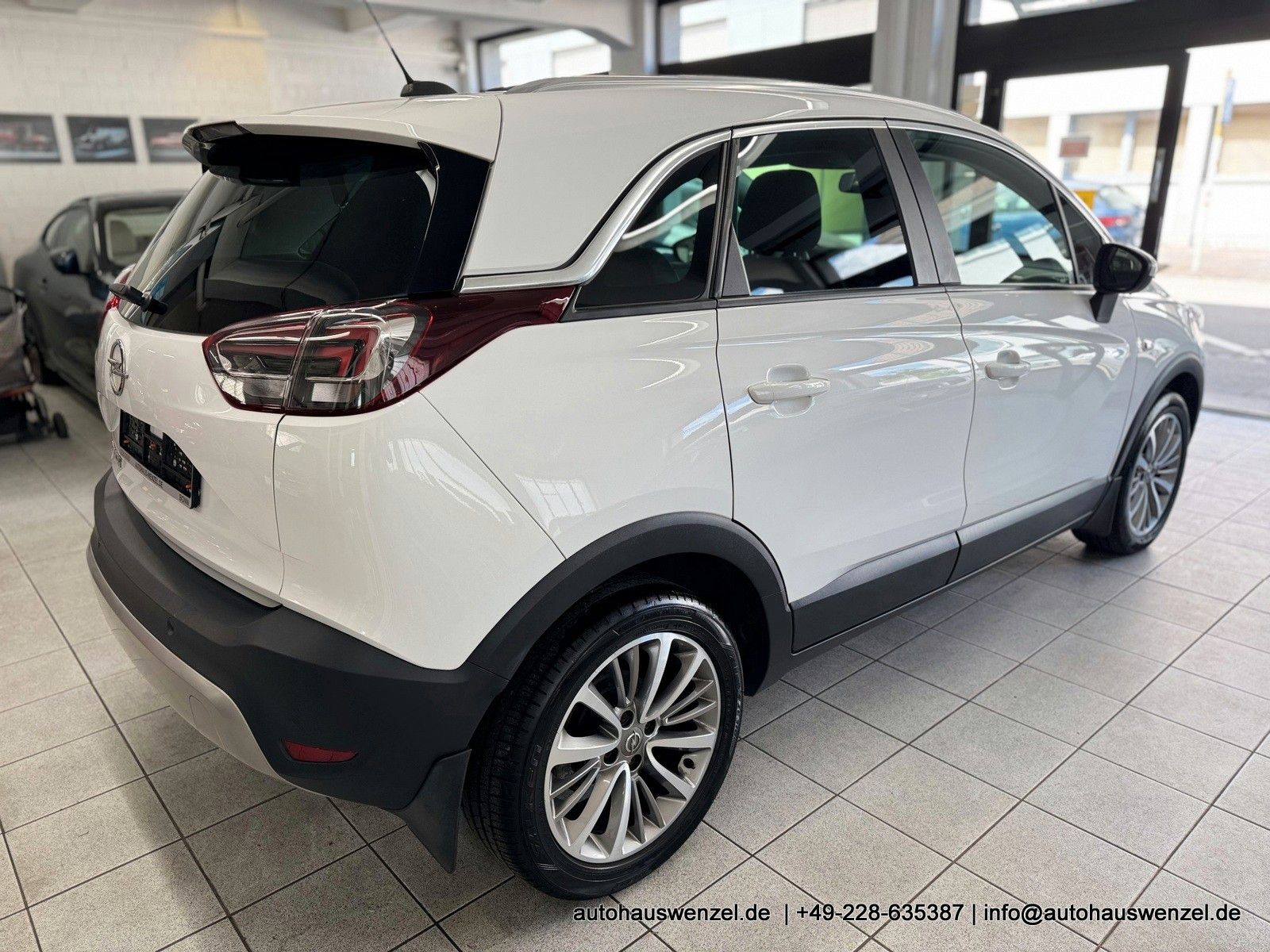 Opel Crossland X 1.5d Aut. Innovation - Samsaru's Car Outlet