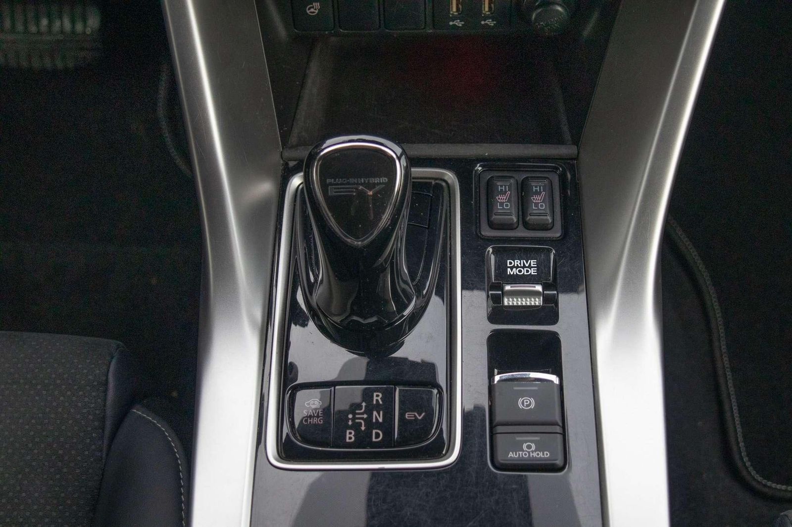 Mitsubishi Eclipse Cross Plus Select  2,4l PHEV 4WD Navi*SH