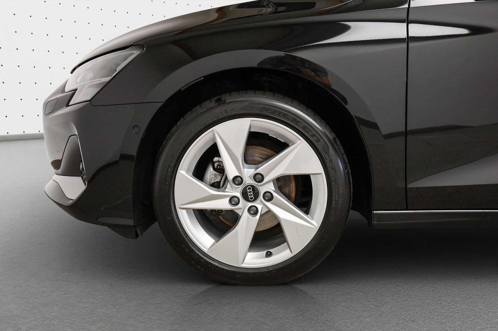 Audi A3 Sportback 35 TDI advanced - Samsaru's Car Outlet