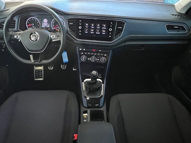 Volkswagen T-ROC United - Samsaru's Car Outlet