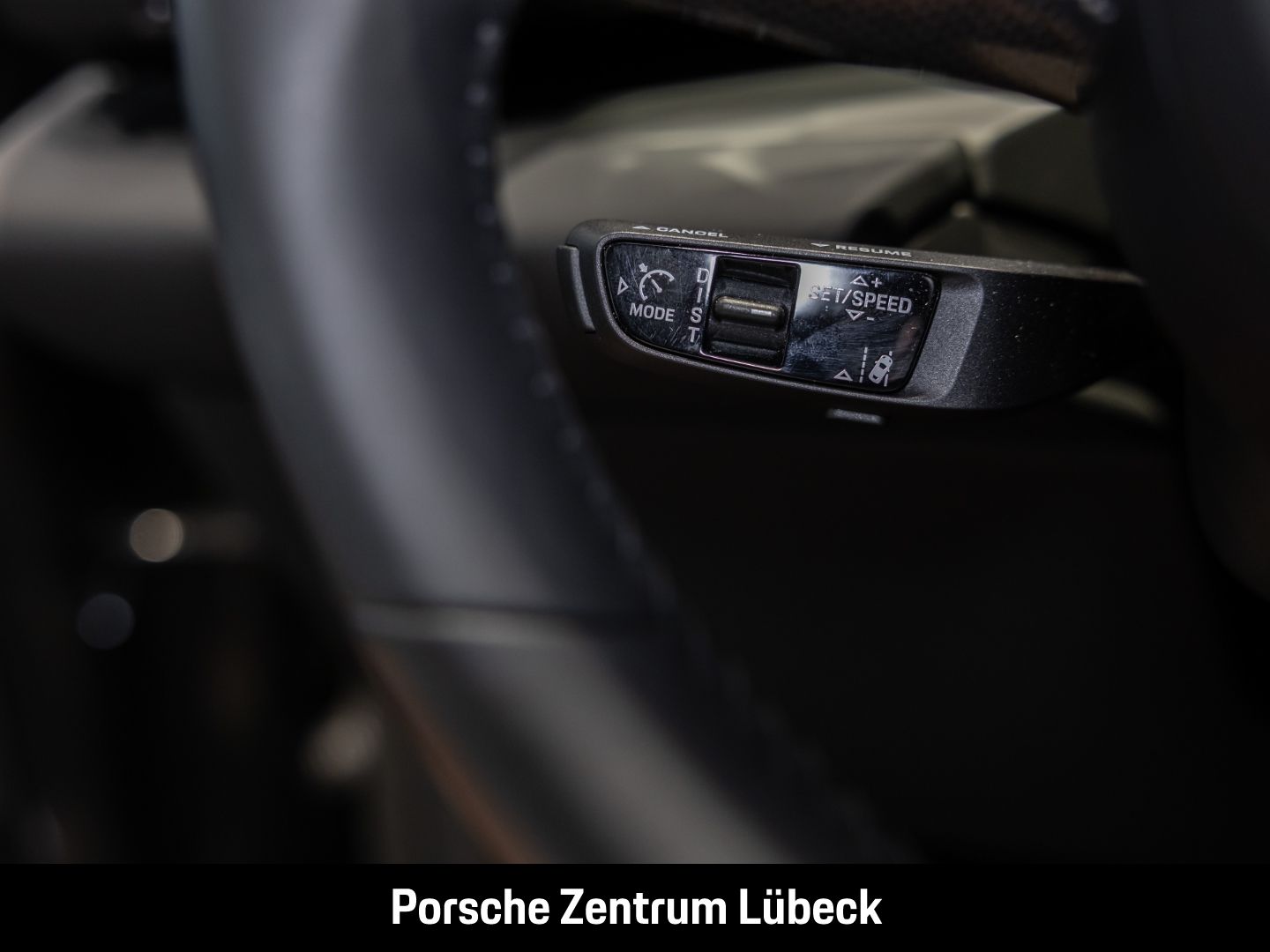 Porsche Macan Turbo BOSE Panoramadach Surround-View LED