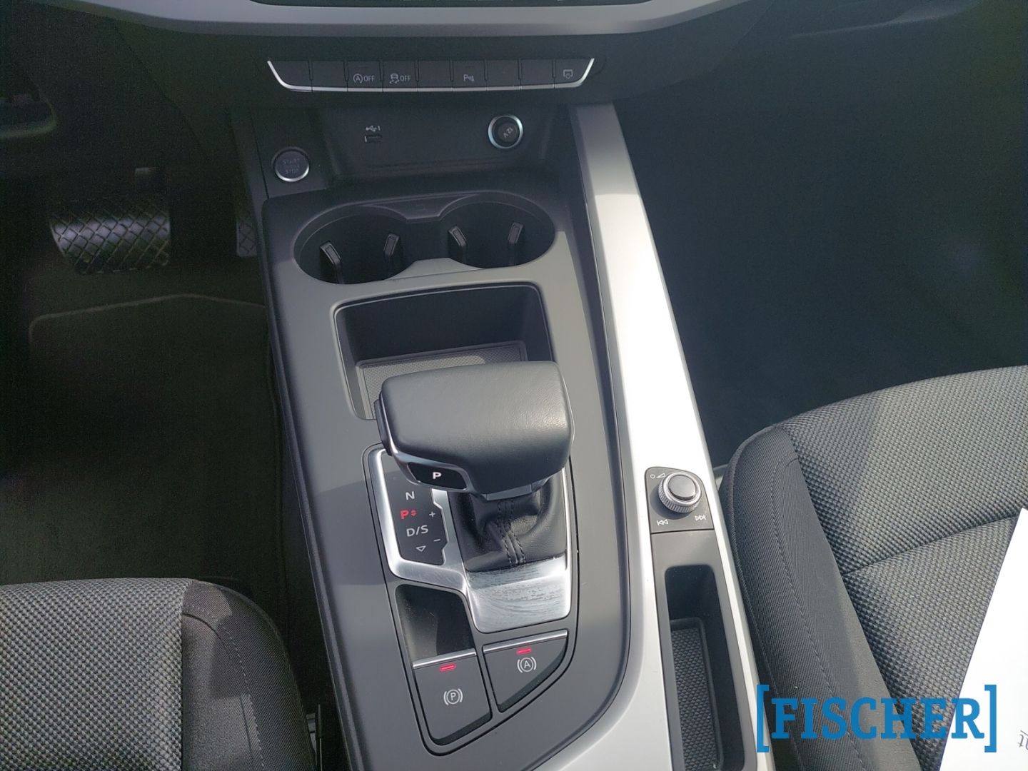 Audi A4 Avant 35 TDI S tronic S line - Samsaru's Car Outlet
