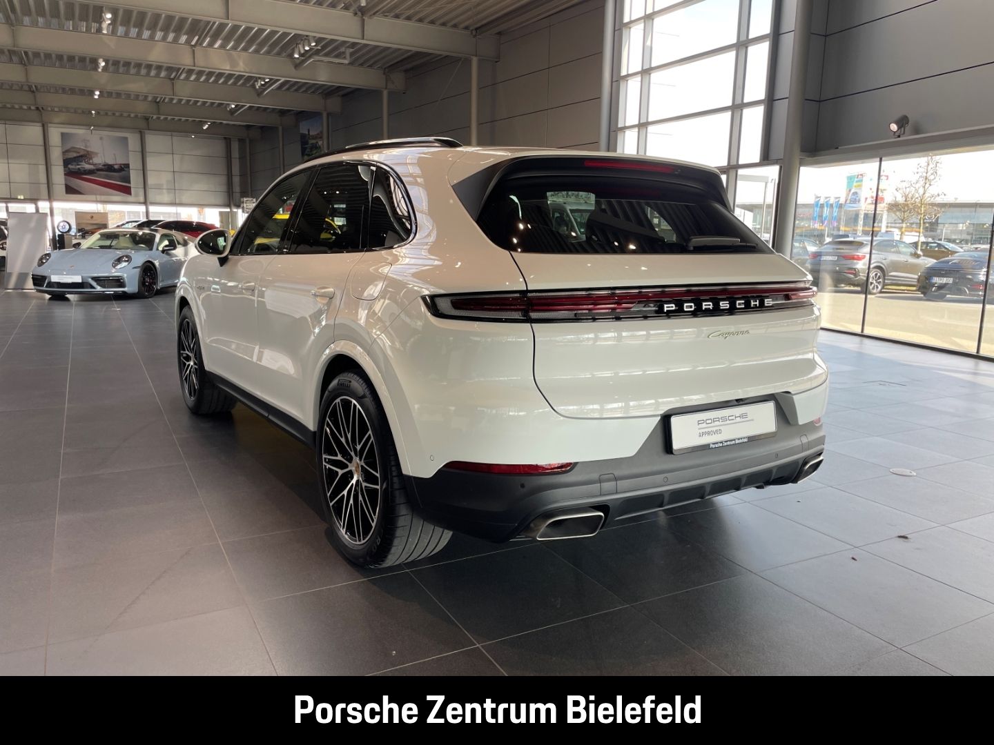 Porsche Cayenne E-Hybrid Panoramadach LED-Matrix BOSE
