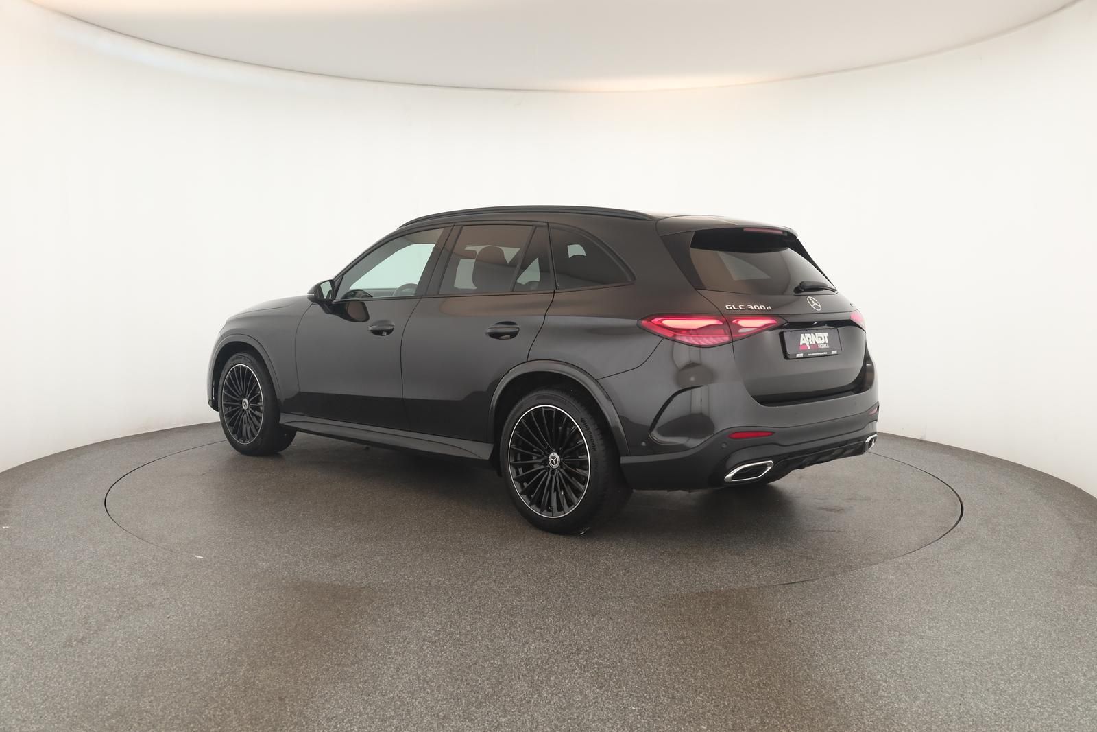 Mercedes-Benz GLC 300 d 4M AMG Advanced Night DIGITAL Pano AHK