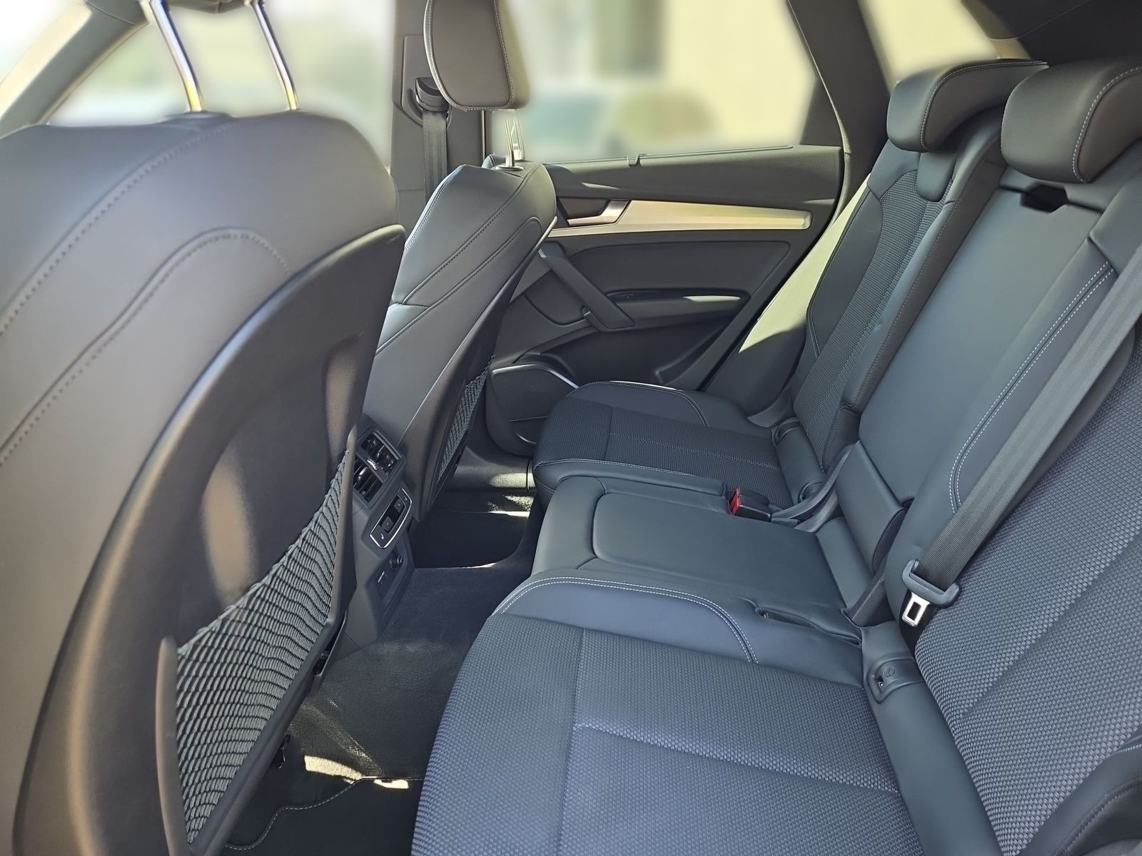 Audi Q5 advanced 20 - Samsaru's Car Outlet