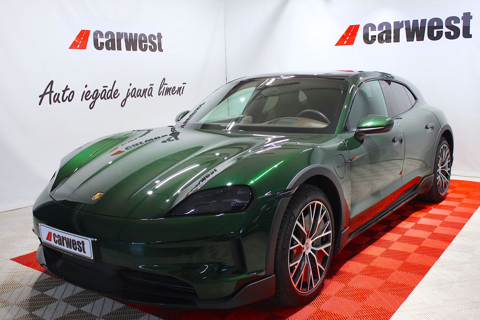 Porsche Taycan Cross Turismo,PANO,ACC,360,HUD,PPF,2029