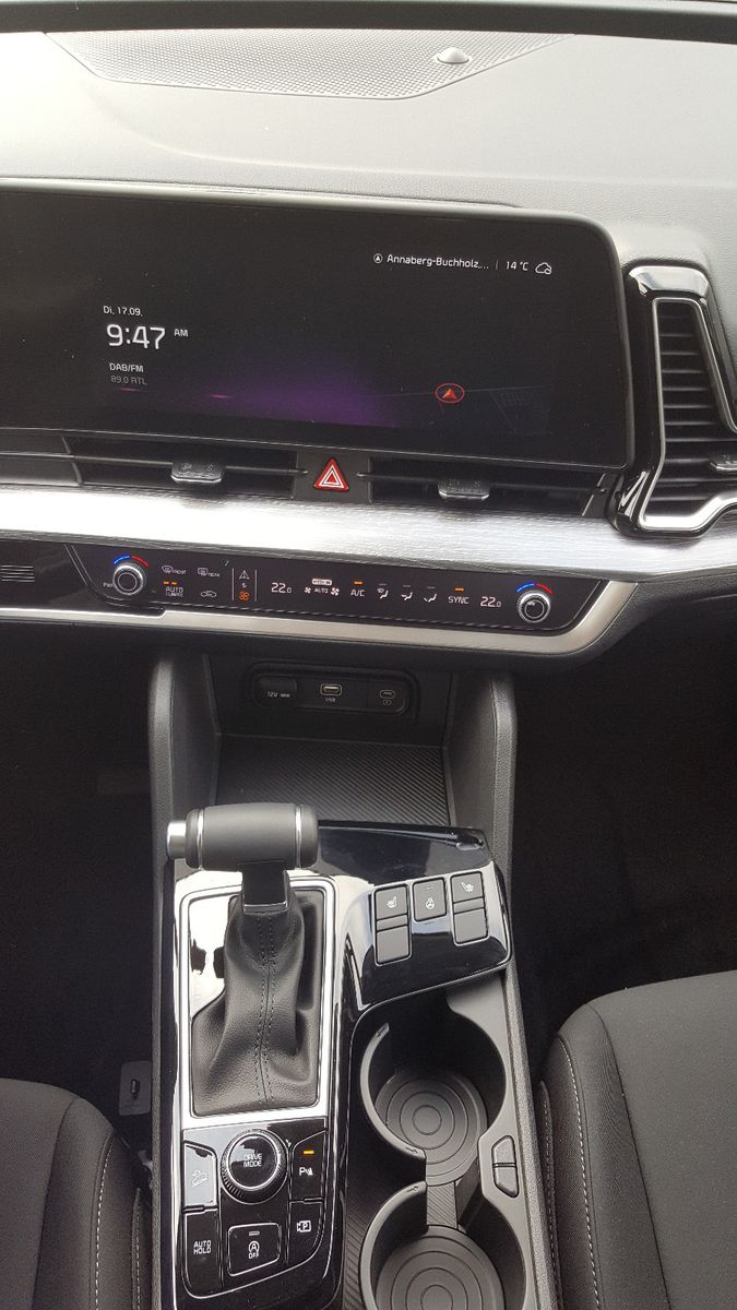 Kia Sportage 1.6 T-GDI EcoDynamics DCT - Samsaru's Car Outlet