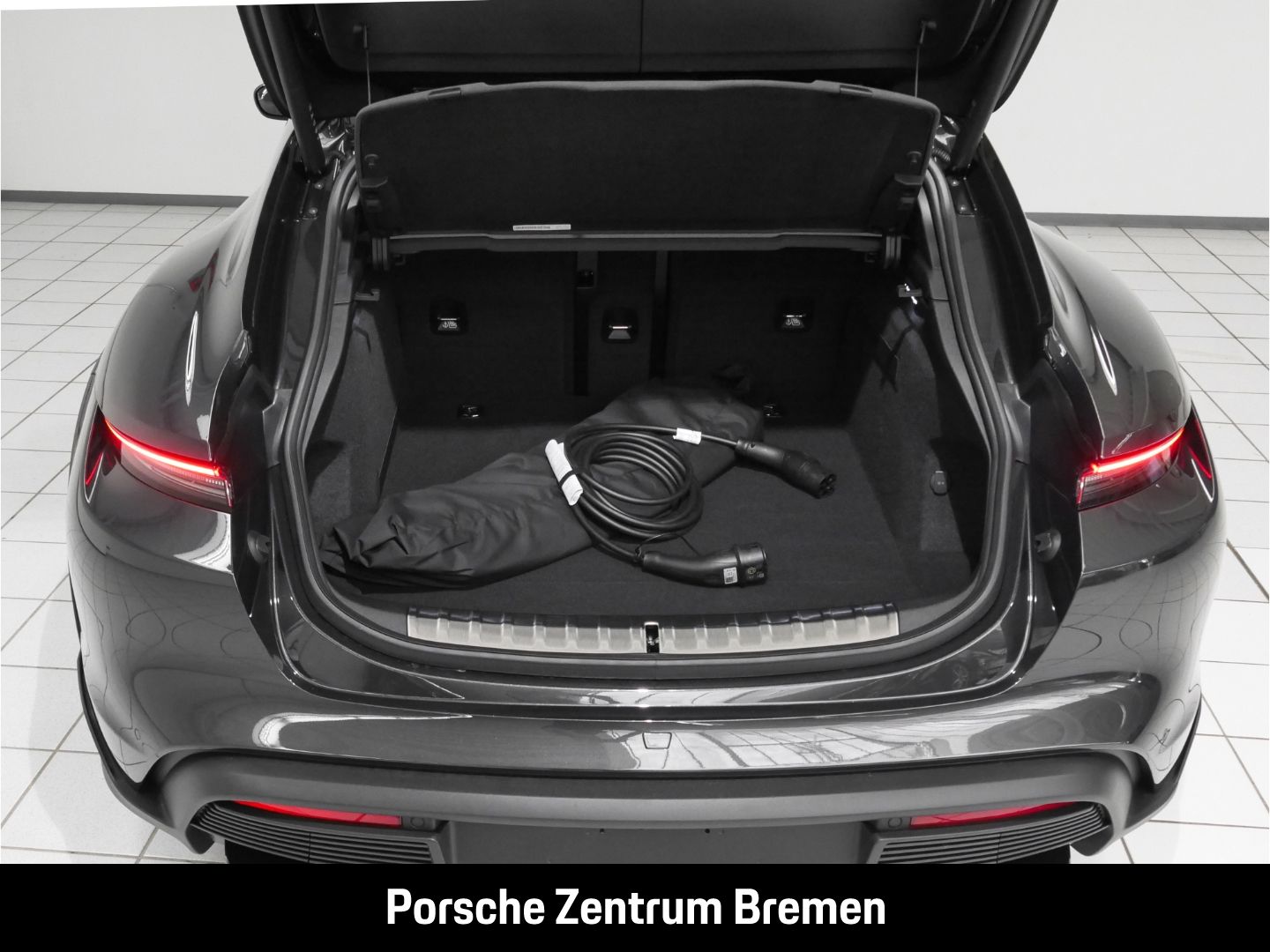 Porsche Taycan 4 Cross Turismo Sportpaket  Panorama Bose