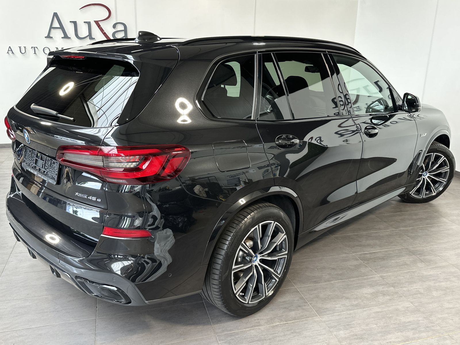 BMW X5 xDrive45e M-Sport NAV+LASER+AHK+PANO+360°+ACC