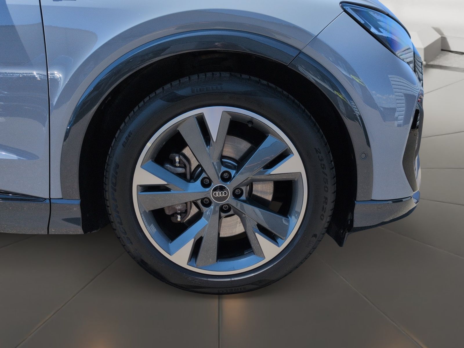 Audi Q4 e-tron 50 quat. S line Matrix ACC HuD AHK