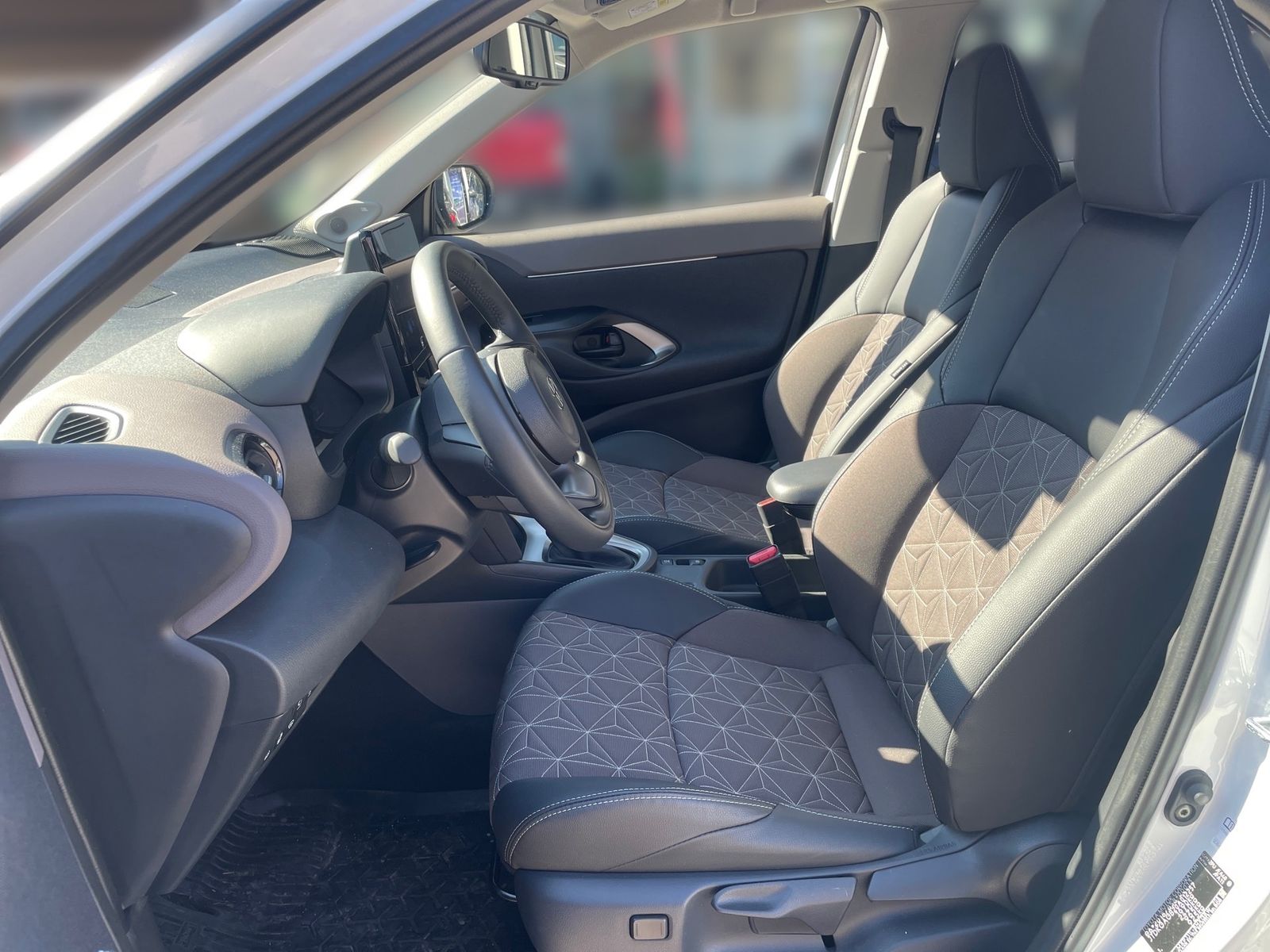 Toyota Yaris Cross 1.5Hybrid Style Plus,HUD,JBL,Navi,SH